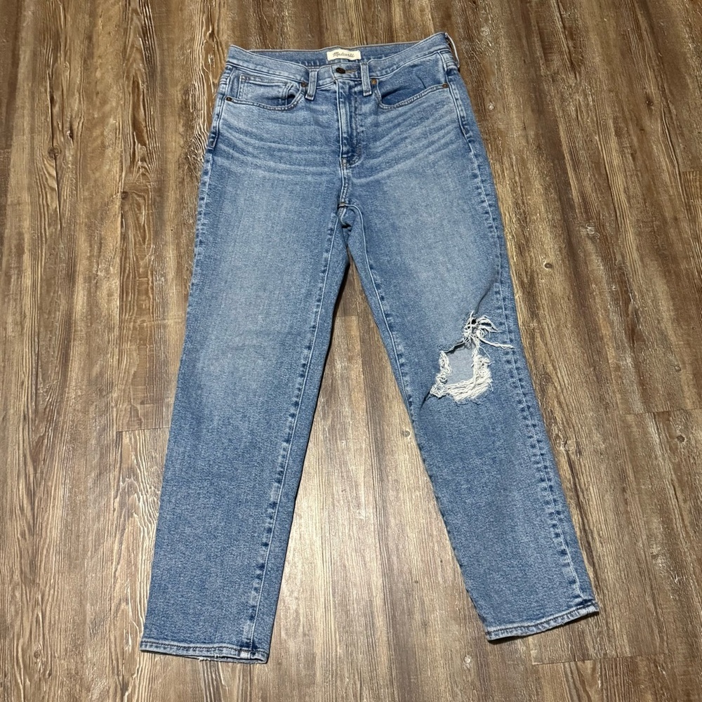 Madewell The Girljean Women's 26 High Rise Distressed Edition in Berryton Wash